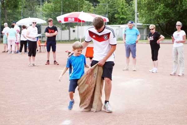 „Spiele wie fast vor 750 Jahren“ am 15. Juni 2014 in Rambach