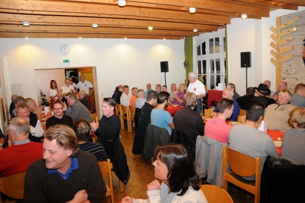 Helmut Keller mit Publikum (Foto: Manfred Schmidt)